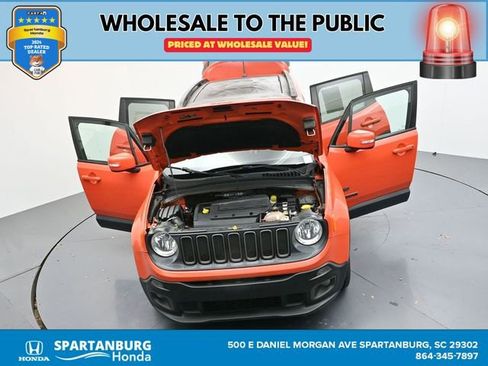 Used 2016 Jeep Renegade 75th Anniversary image 46