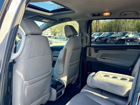 Used 2019 Honda Odyssey EX-L image 19