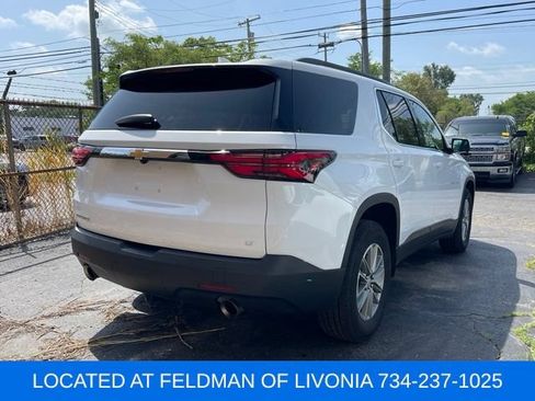 Certified 2023 Chevrolet Traverse LT FWD image 3