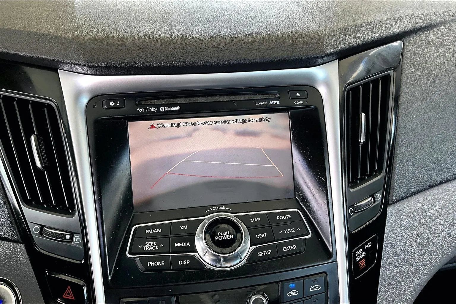 Used 2011 Hyundai Sonata Limited w/ Navigation Pkg 5 FWD image 13