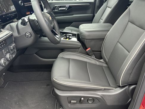 New 2026 Chevrolet Tahoe Premier w/ Sun And Tow Package image 9