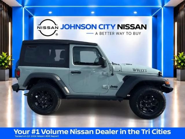 Used 2023 Jeep Wrangler Sport AWD/4WD image 3