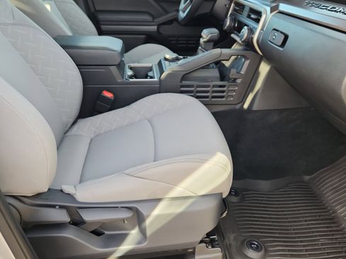 Used 2025 Toyota Tacoma SR5 image 13