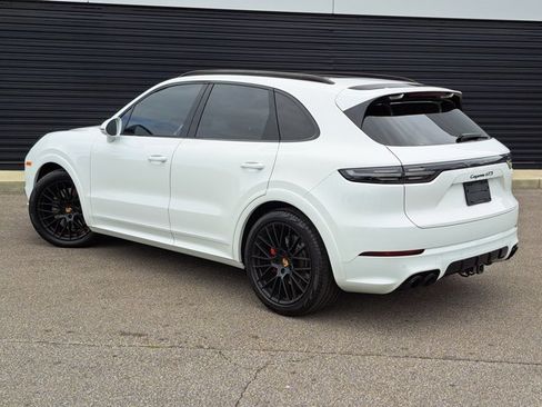 Certified 2021 Porsche Cayenne GTS image 3