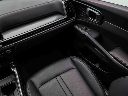Certified 2026 Kia Sorento S w/ S Panoramic Sunroof Package FWD image 18