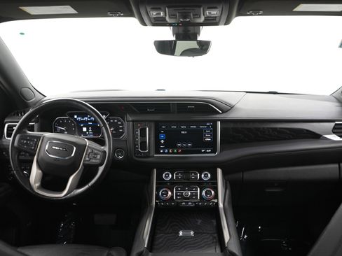 Used 2021 GMC Yukon Denali w/ Denali Ultimate Package AWD/4WD image 15