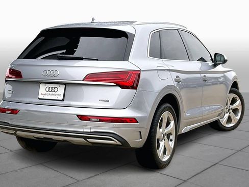 Used 2021 Audi Q5 Premium Plus w/ Premium Plus Package image 12