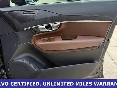 Certified 2024 Volvo XC90 T8 Ultimate w/ Protection Package Premier AWD/4WD image 12