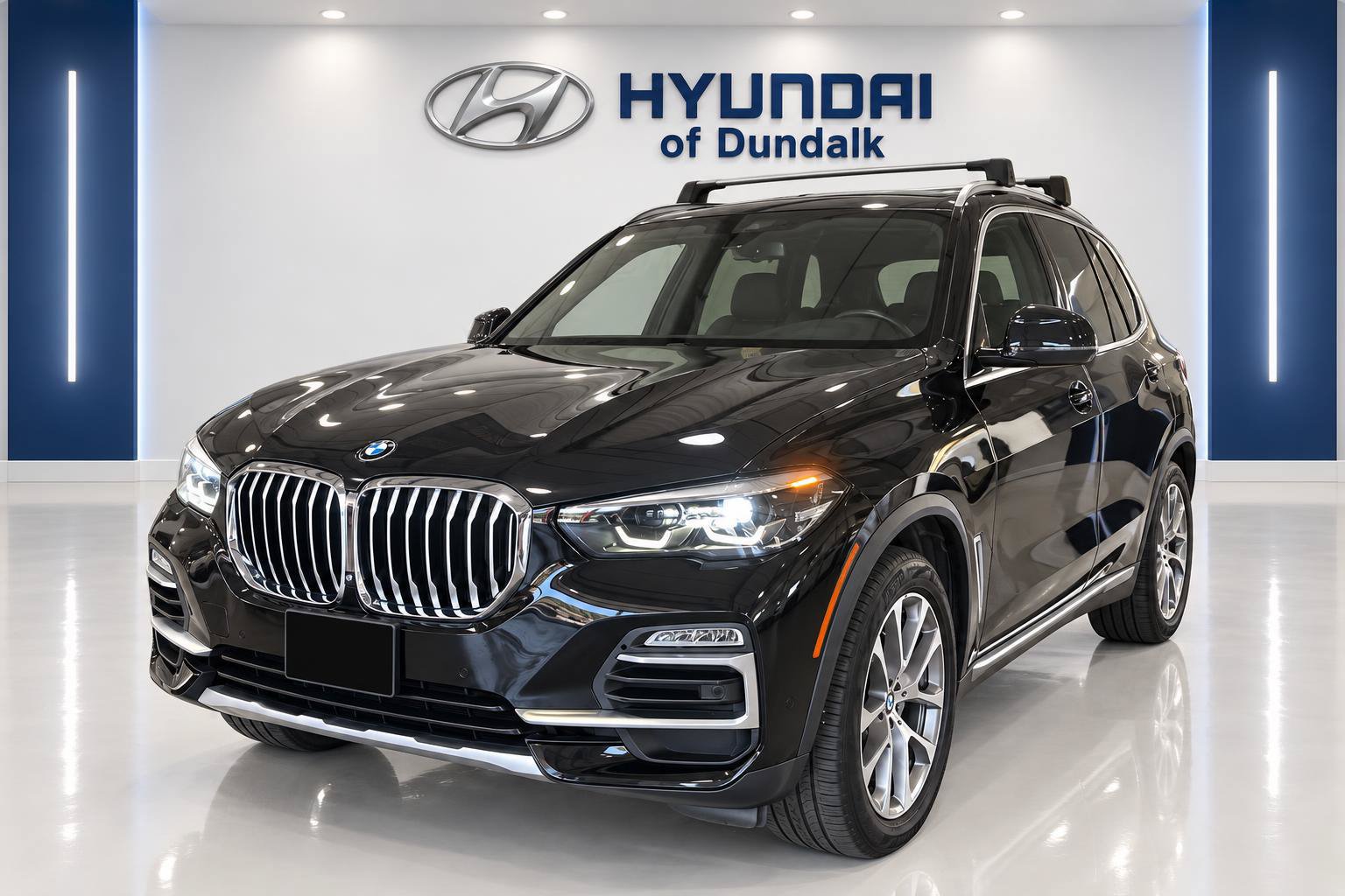 Used 2019 BMW X5 xDrive40i w/ Premium Package 2 AWD/4WD image 1