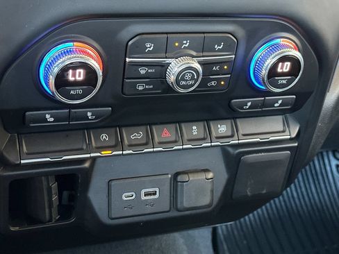 Certified 2022 GMC Sierra 1500 Elevation RWD image 20