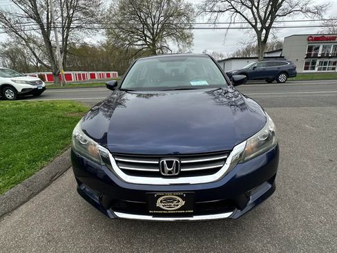 Used 2014 Honda Accord LX image 2