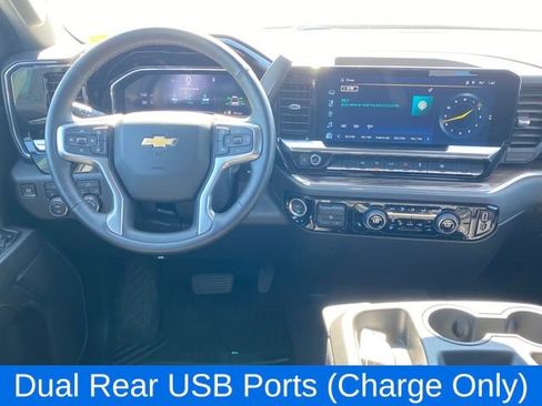 Certified 2025 Chevrolet Silverado 1500 LT image 8