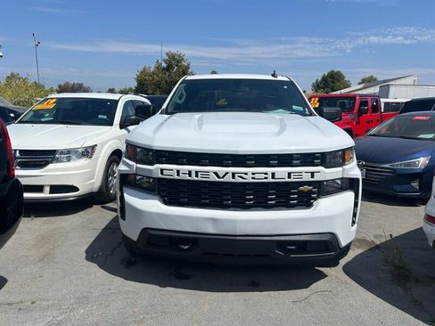 Used 2022 Chevrolet Silverado 1500 Custom RWD image 3