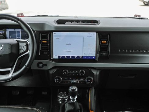 Used 2021 Ford Bronco 4-Door AWD/4WD image 13
