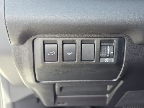 Used 2025 Subaru Ascent Touring w/ Popular Package #1 image 33