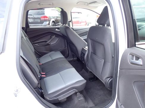 Used 2019 Ford Escape SE AWD/4WD image 10