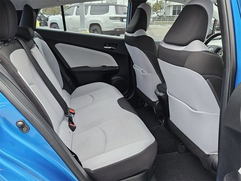 Used 2019 Toyota Prius LE image 14