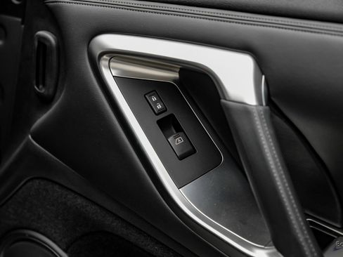 Used 2009 Nissan GT-R Premium image 93