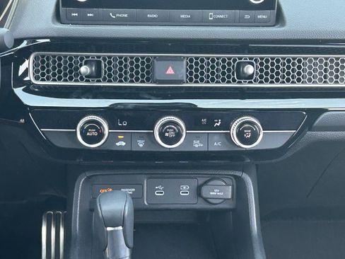 Used 2026 Honda Civic Sport image 19