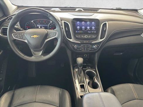 Used 2024 Chevrolet Equinox Premier FWD image 11