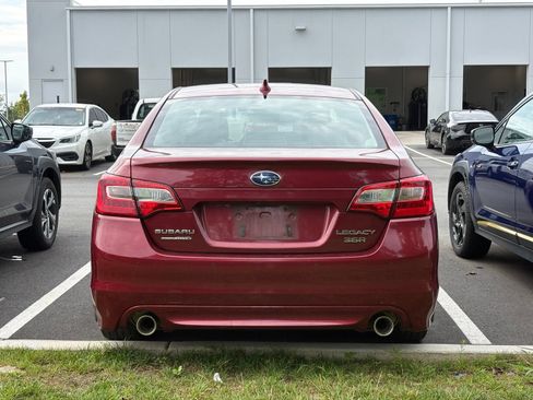 Used 2017 Subaru Legacy 3.6R Limited AWD/4WD image 5