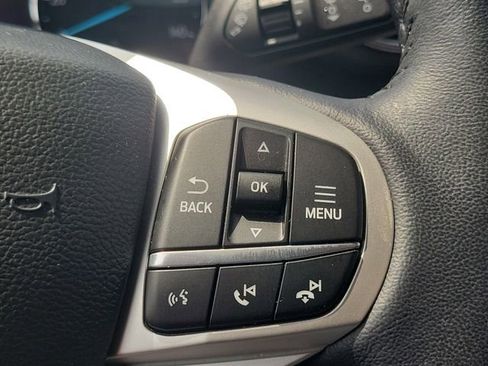 Used 2023 Ford Explorer XLT w/ Equipment Group 202A AWD/4WD image 13