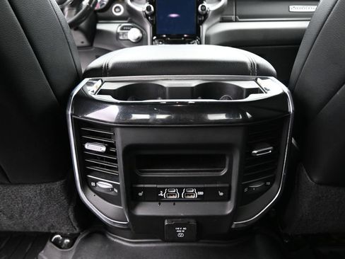 Used 2020 RAM 2500 Laramie AWD/4WD image 27