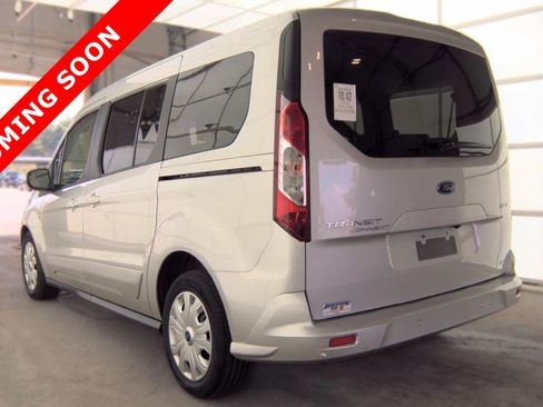 Used 2022 Ford Transit Connect XLT FWD image 3