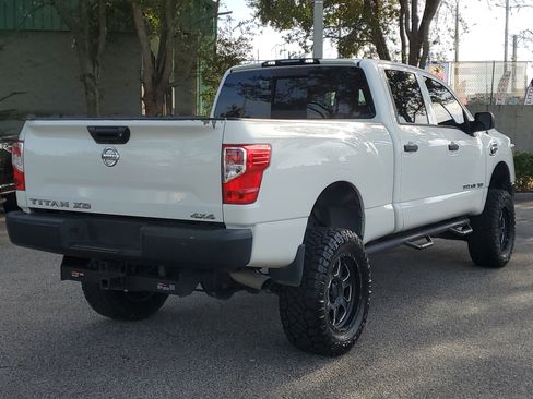 Used 2019 Nissan Titan S w/ S Utility Package image 5