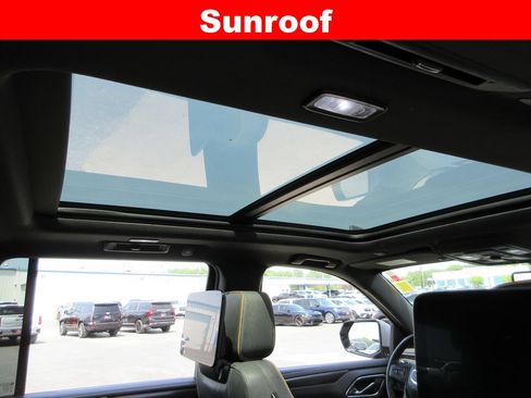 Certified 2021 GMC Yukon AT4 w/ AT4 Premium Plus Package AWD/4WD image 20