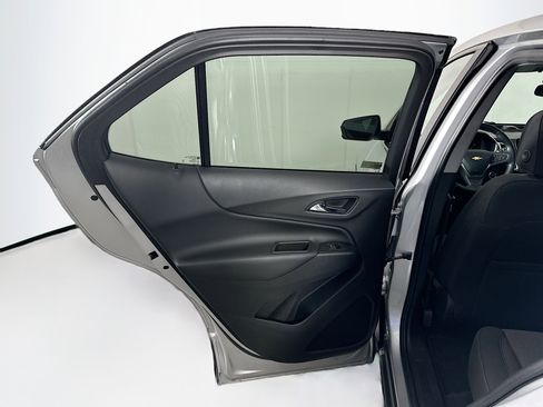 Used 2021 Chevrolet Equinox LT FWD image 25