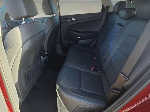 Used 2019 Hyundai Tucson Limited image 14