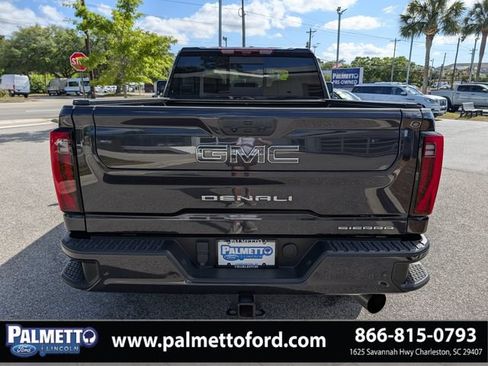 Used 2024 GMC Sierra 2500 Denali Ultimate AWD/4WD image 5