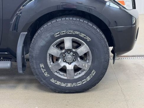 Used 2012 Nissan Frontier PRO-4X w/ Pro-4x Luxury Pkg image 4