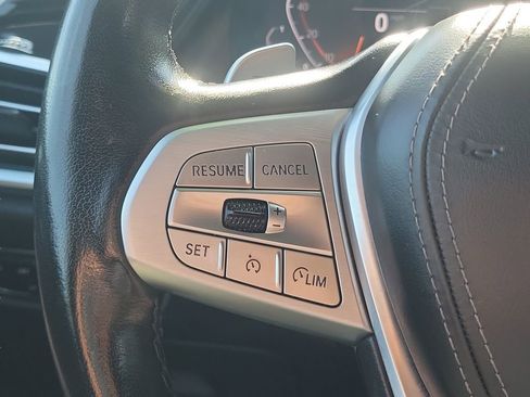 Used 2021 BMW X7 xDrive40i w/ Executive Package 2 AWD/4WD image 24