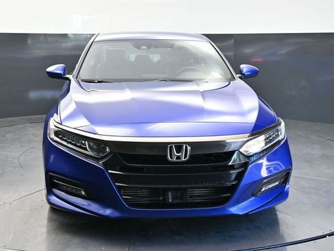 Used 2020 Honda Accord Sport image 2