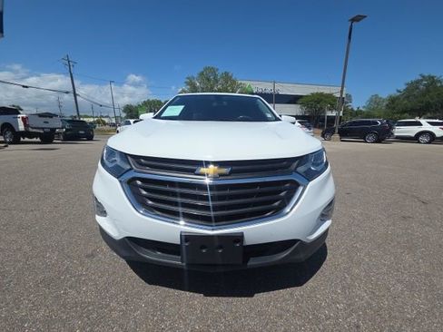Used 2018 Chevrolet Equinox LT AWD/4WD image 3