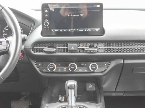 Certified 2024 Honda HR-V EX-L image 15