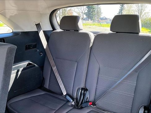 Used 2019 Kia Sorento LX image 35