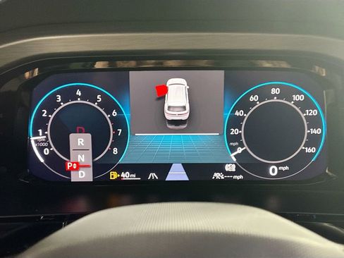 Certified 2024 Volkswagen Atlas Cross Sport SE image 14