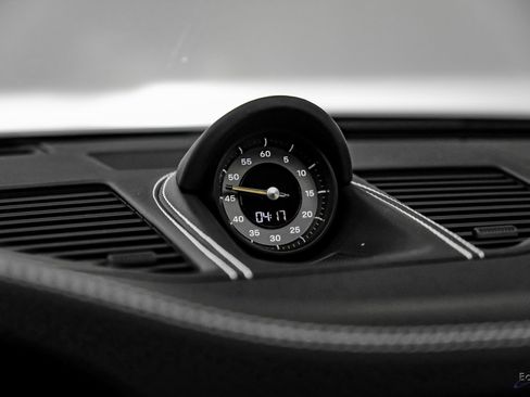 Used 2024 Porsche 911 GT3 image 61