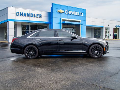 Used 2018 Cadillac CT6 Luxury AWD/4WD image 8