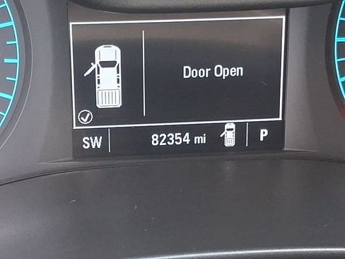 Used 2021 Chevrolet Colorado LT w/ LT Convenience Package AWD/4WD image 20