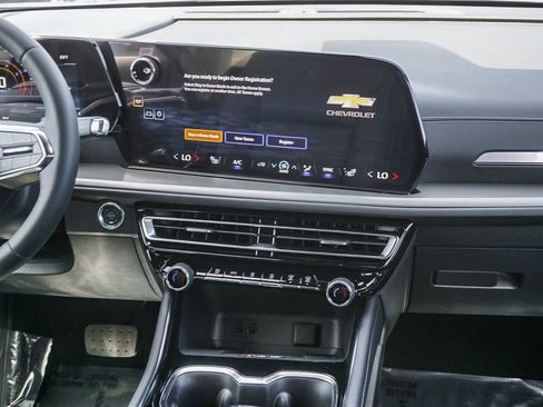 New 2026 Chevrolet Traverse LT FWD image 15