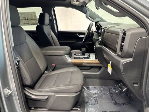 New 2026 Chevrolet Silverado 1500 RST AWD/4WD image 10