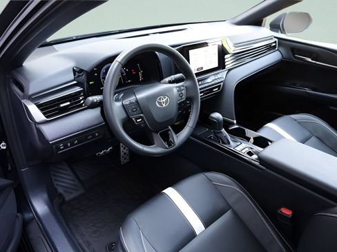 Certified 2025 Toyota Camry SE w/ Convenience Package AWD/4WD image 27