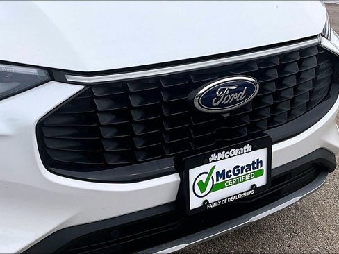 Used 2023 Ford Escape Platinum w/ Premium Technology Package image 27