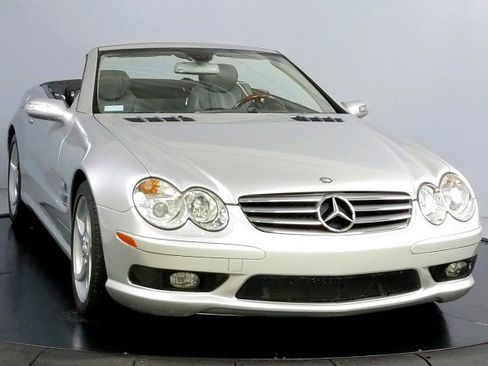 Used 2005 Mercedes-Benz SL 600 image 18