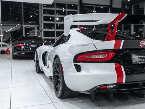Used 2016 Dodge Viper ACR w/ Extreme Aero Package RWD image 44