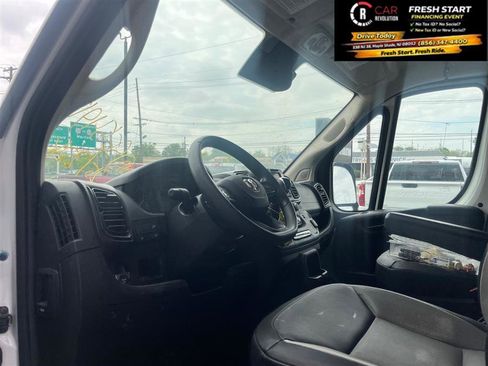 Used 2025 RAM ProMaster 3500 w/ Convenience Group image 11